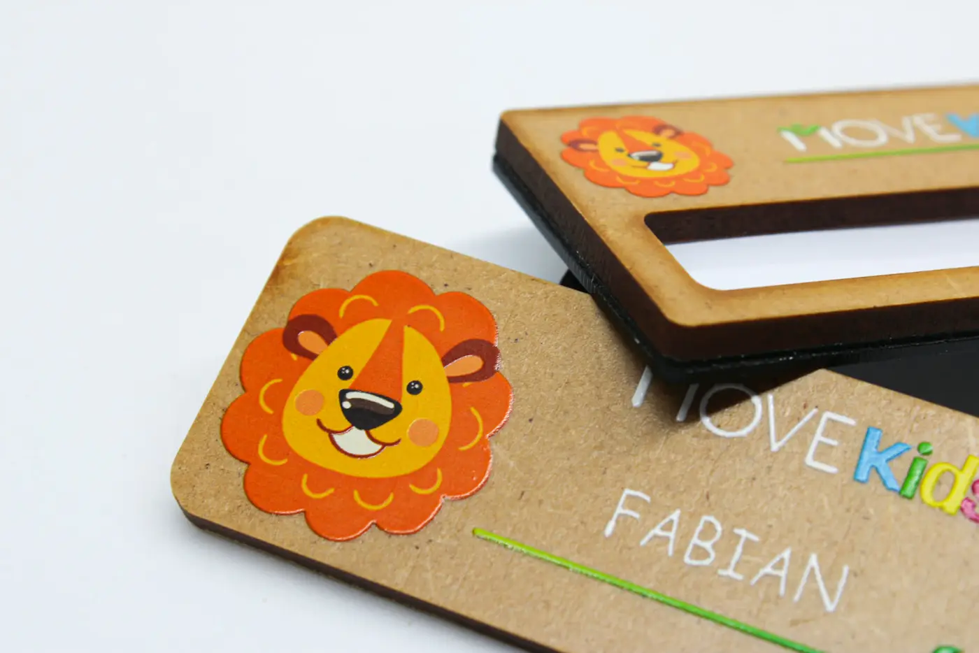 Gafete ecológico para Move Kids
