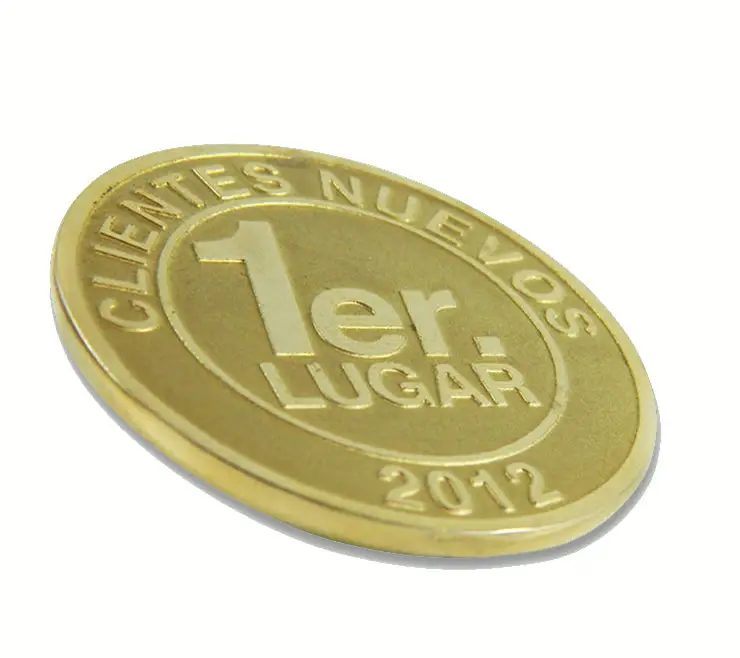Pines metálicos personalizados — muestra 1