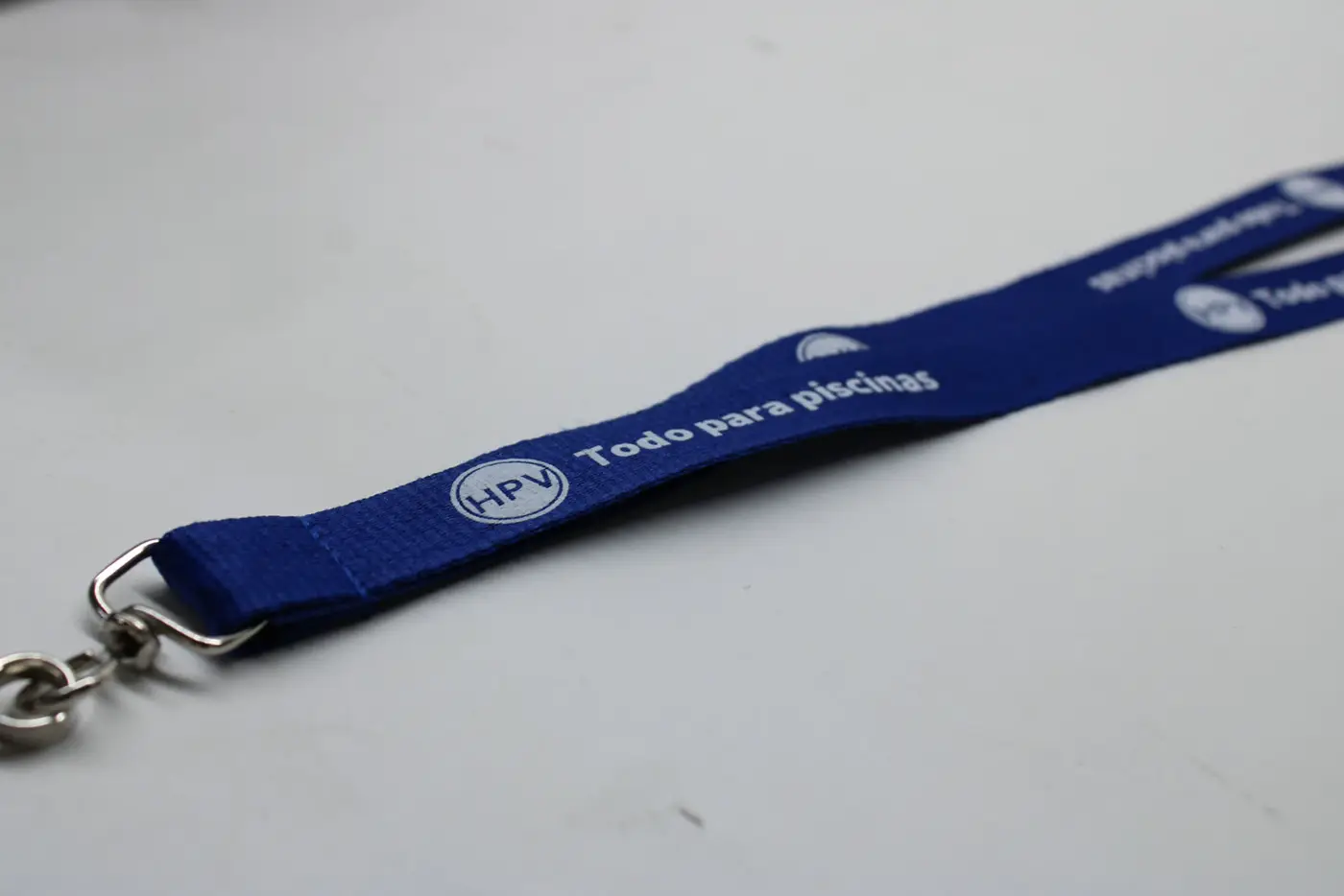 Cordones y portagafetes personalizados — muestra 2