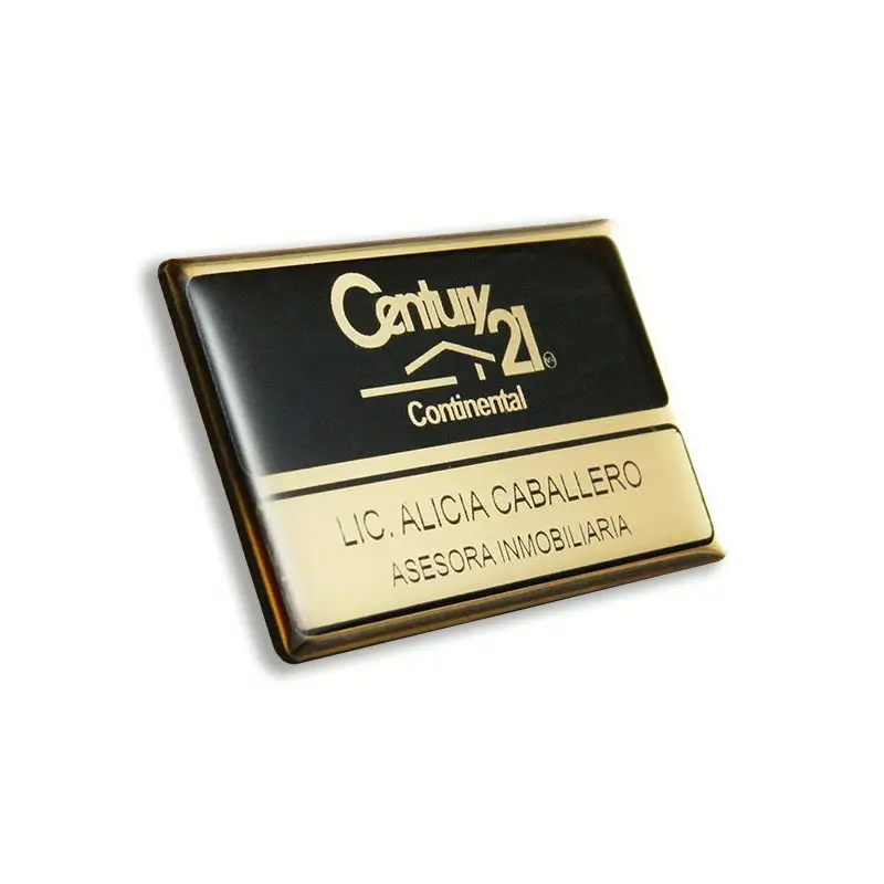 Gafete especiale acabado dorado personalizado — muestra 15