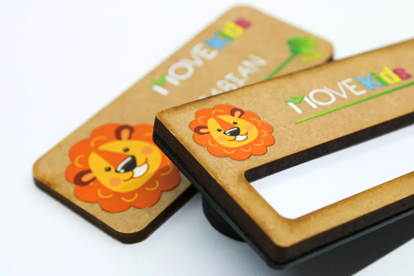 Gafete ecológico para Move Kids
