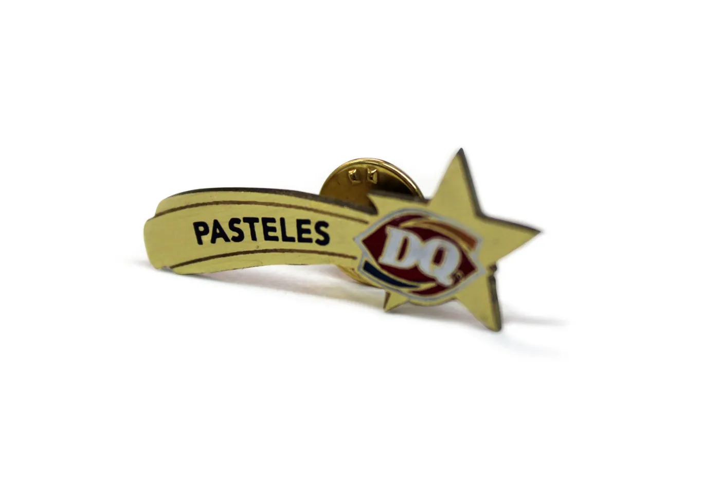 Pines dorados de reconocimiento Pasteles y estrella de Dairy Queen