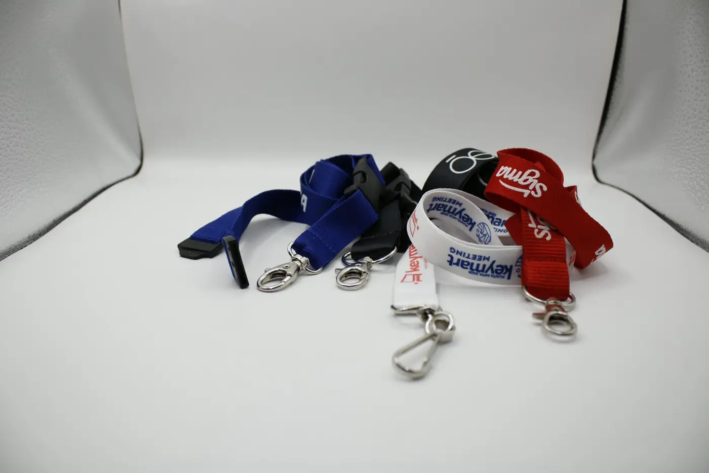 Cordones y portagafetes personalizados — muestra 5