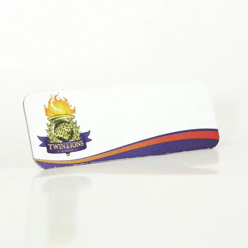 Gafete económico personalizado — muestra 7