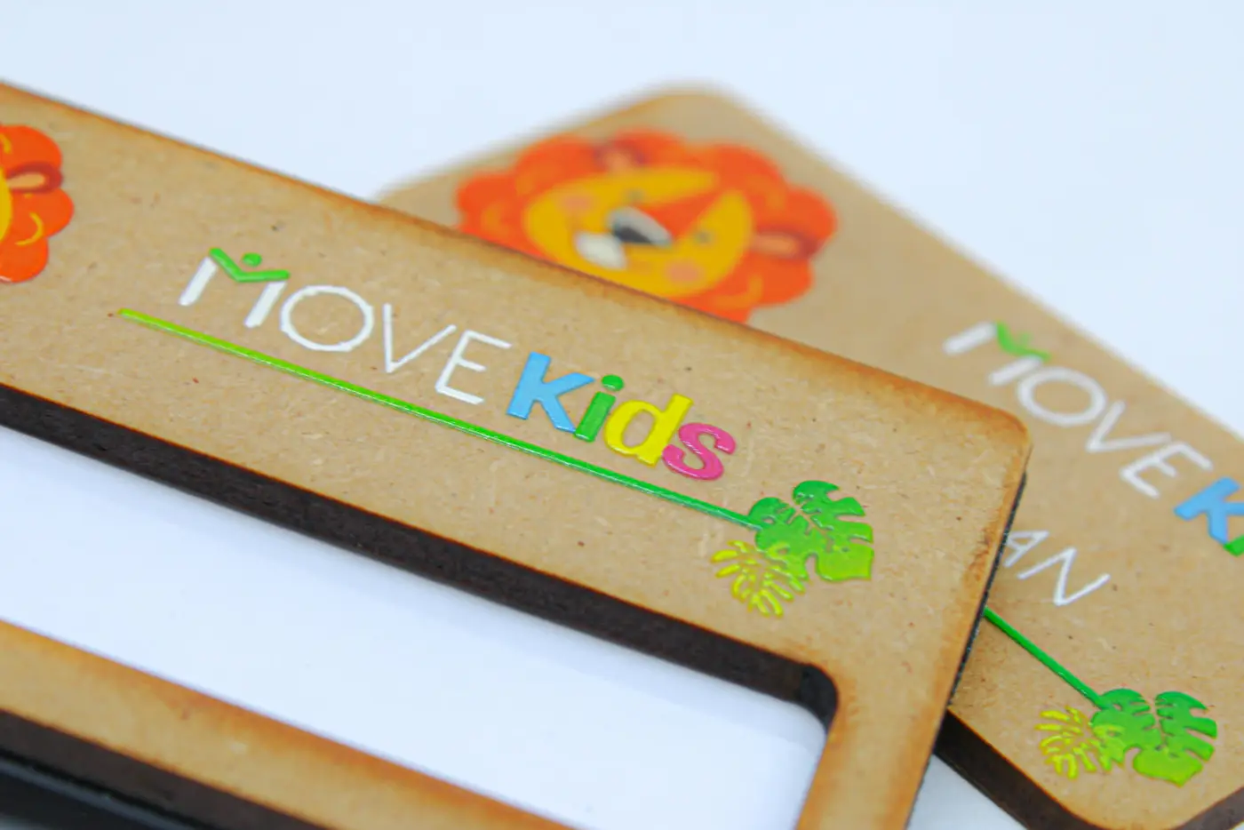 Gafete ecológico para Move Kids