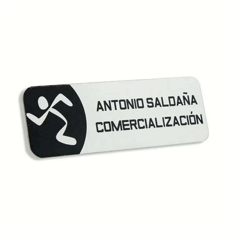 Gafete económico personalizado — muestra 8